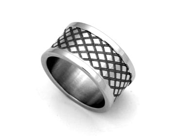 STAINLESS STEEL RING