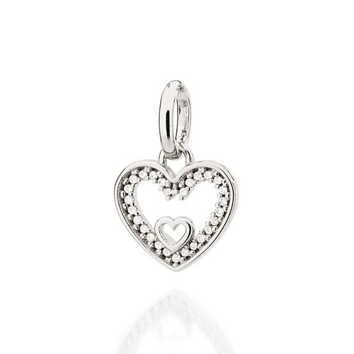 PLATINUM BEATING HEART PENDANT