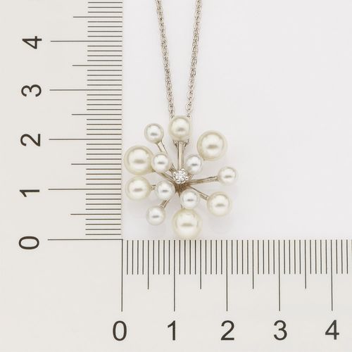 PLATINUM PEARL BURST NECKLACE