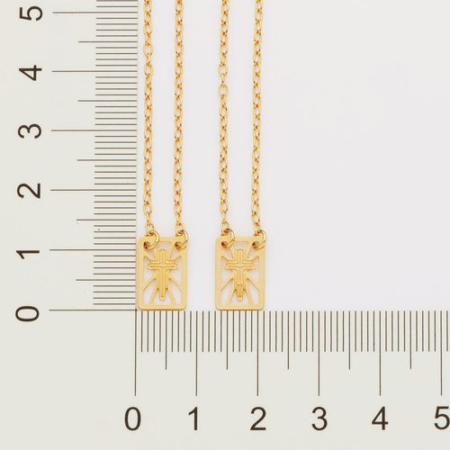 GOLD MEN'S TEXTURED CROSS SCAPULAR NECKLACE