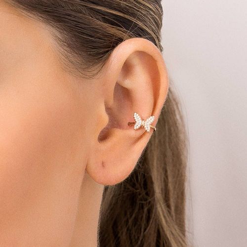 GOLD BUTTERFLY EAR CUFF