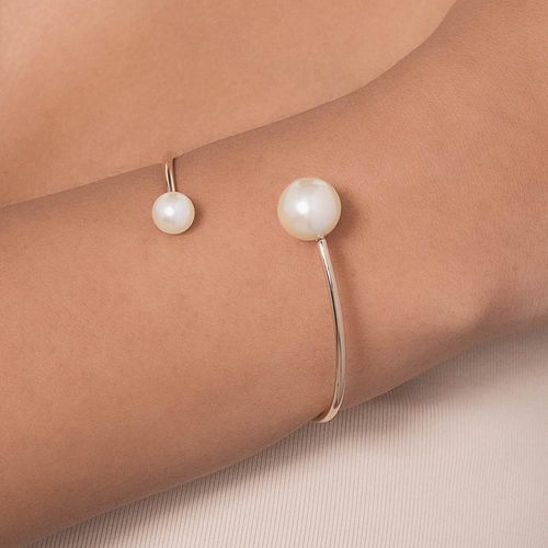 GOLD PEARL OF TIME CUFF BRACELET