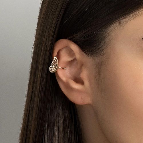 GOLD DELICATE BUTTERFLY EAR CUFF
