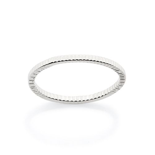 PLATINUM LINE TEXTURED SKINNY RING