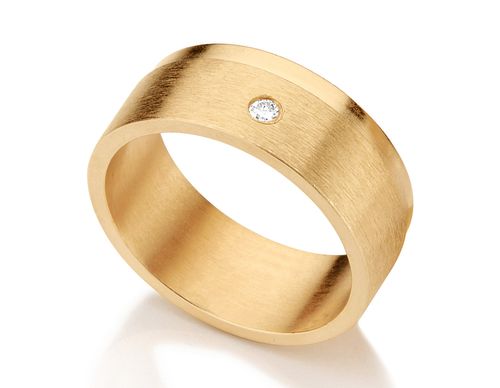 GOLD RING WITH CRYSTAL