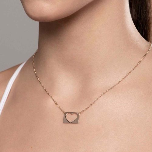 GOLD HOLLOW HEART NECKLACE