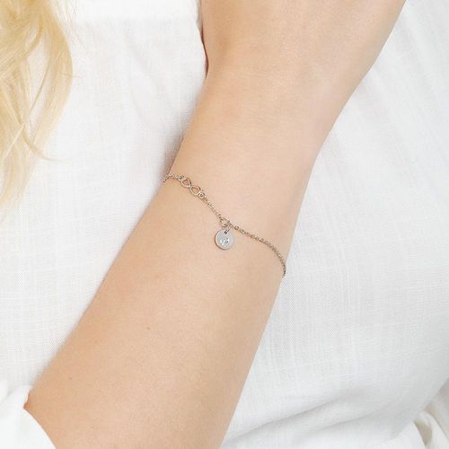 PLATINUM FOREVER BRACELET WITH LETTER -LETTER P