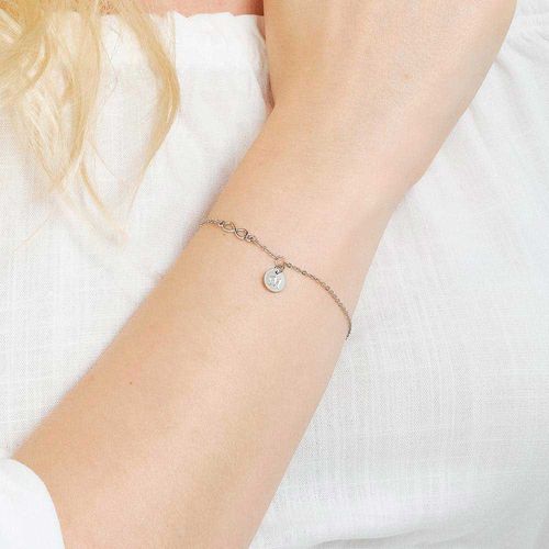 PLATINUM FOREVER BRACELET WITH LETTER -LETTER M