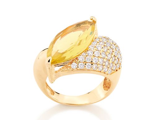 GOLD RING WITH CRYSTAL AND ZIRCONIA