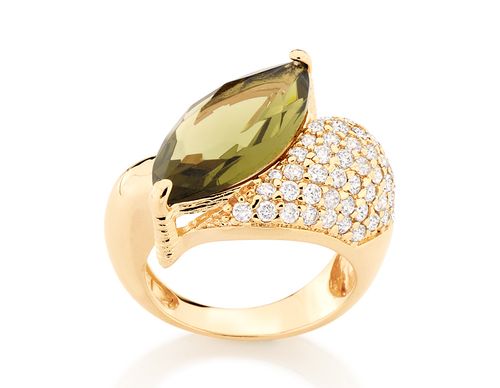 GOLD RING WITH CRYSTAL AND ZIRCONIA