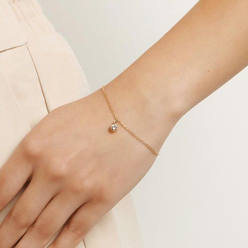 GOLD SINGLE POINT OF LIGHT BRACELET