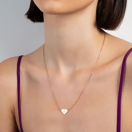 GOLD INITIAL HEART NECKLACE-LETTER Q